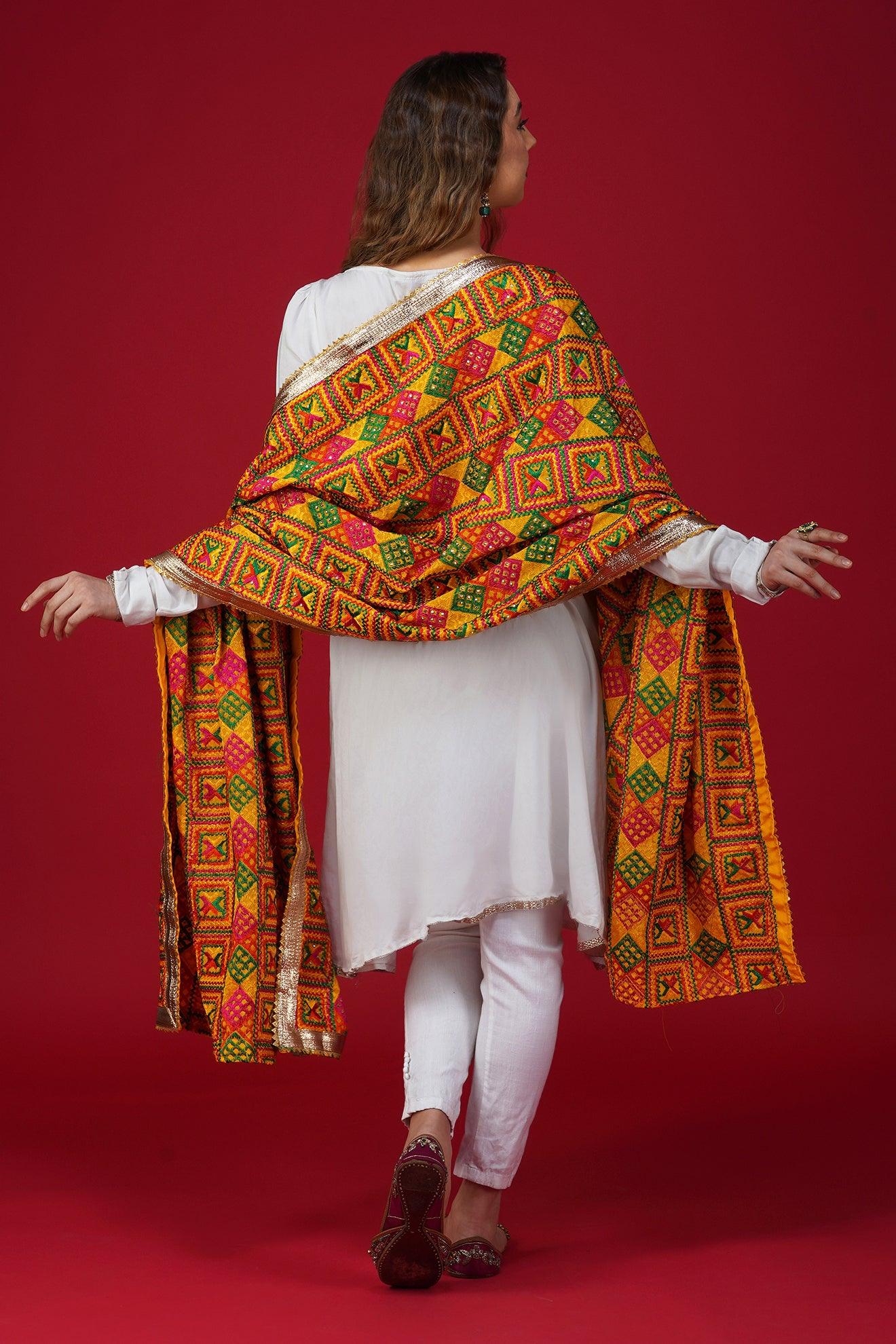 High-Quality Handloom Phulkari Dupatta DP-09 High-Quality Handloom Phulkari Dupatta DP-09