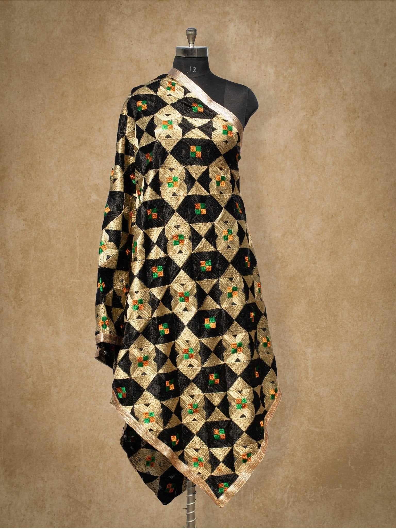 Unique Handloom Phulkari Dupatta DP-03 Unique Handloom Phulkari Dupatta DP-03
