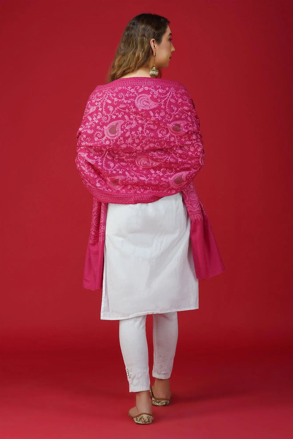 Fine Handwoven Embroidered Pure Woolen Shawl ST-17