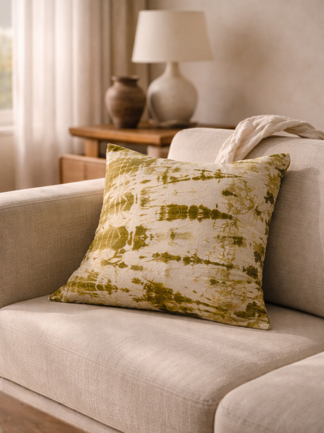 MOOL HENNA Dyed Khadi Cushion