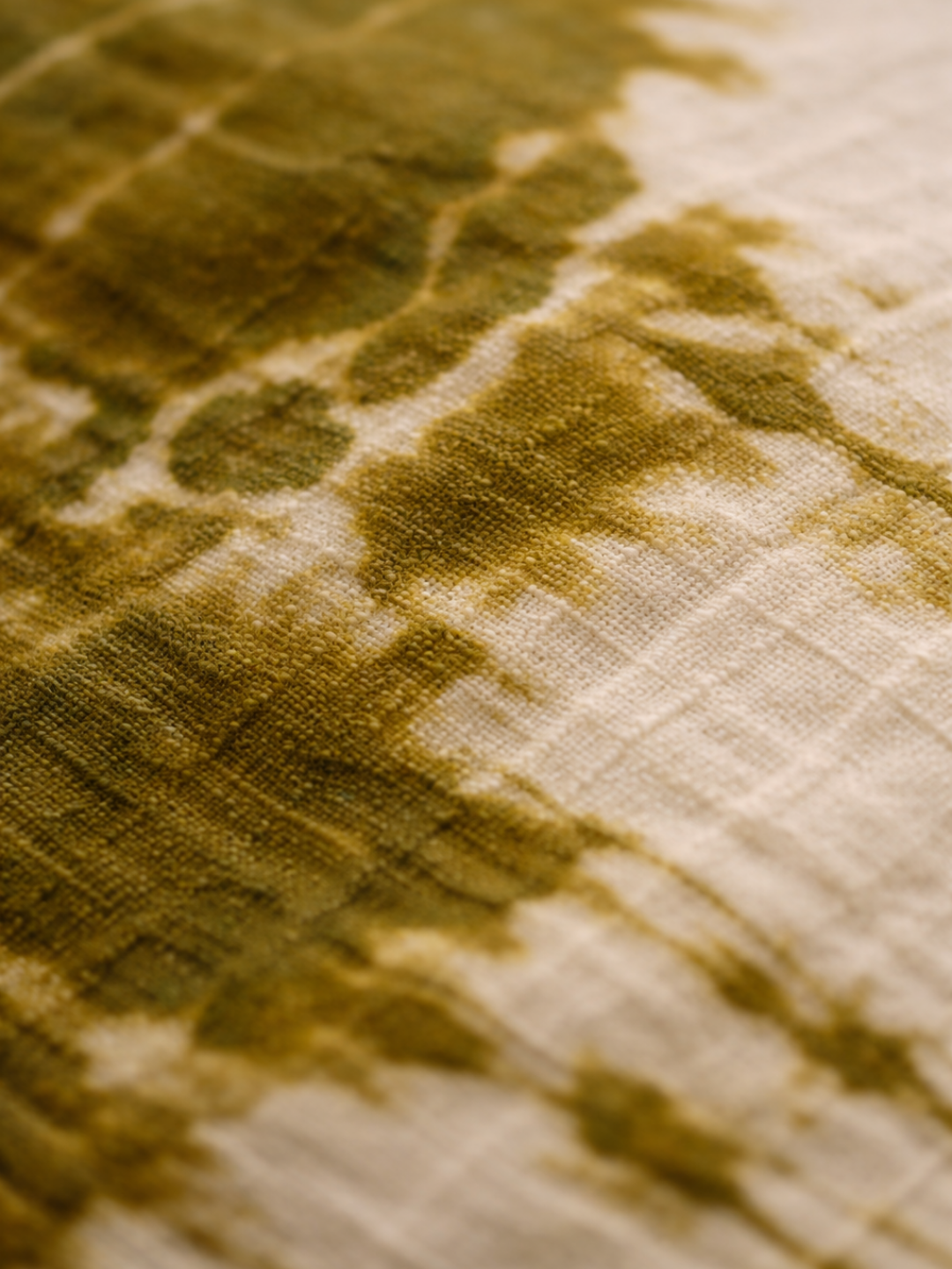 MOOL HENNA Dyed Khadi Cushion