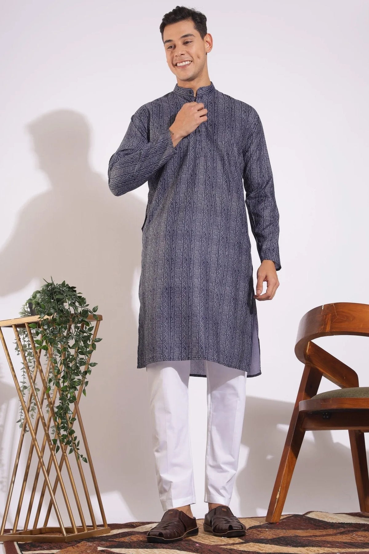 Trending Black and Grey Lining Design Print Kurta