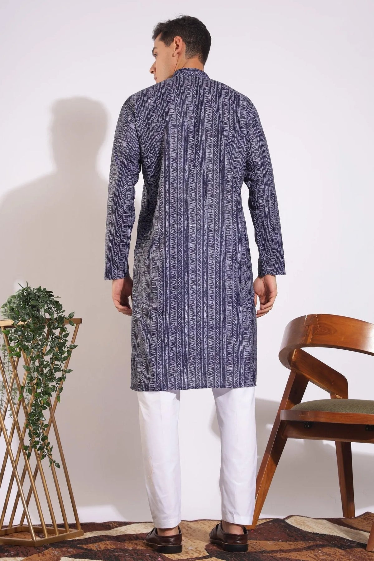 Trending Black and Grey Lining Design Print Kurta