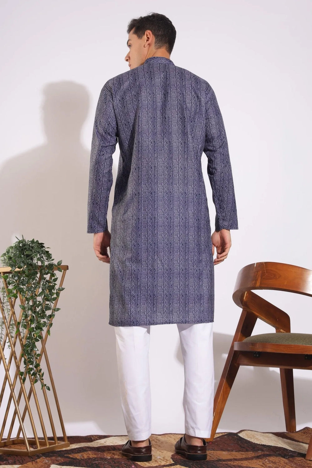 Trending Black and Grey Lining Design Print Kurta