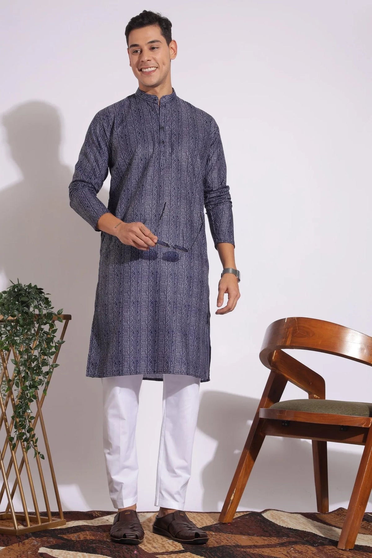 Trending Black and Grey Lining Design Print Kurta