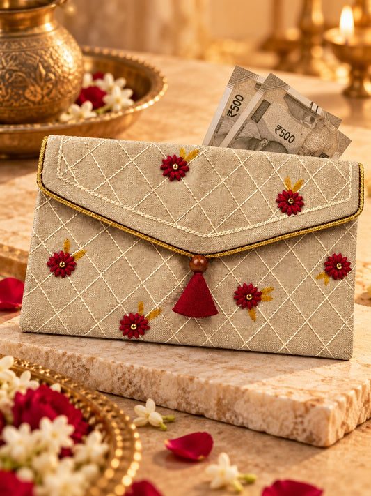 Jaali Khadi shagun envelope with Rs 500 notes